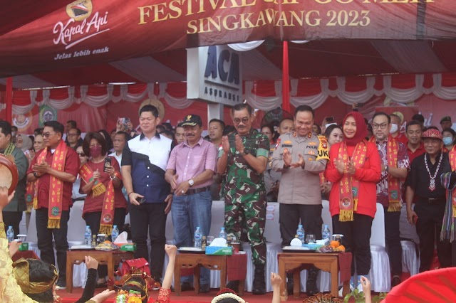 Hadiri Acara Pembukaan Festival Cap Go Meh Singkawang 2023,Pangdam XII/Tpr Menghimbau Masyarakat Tetap Menjaga Kamtibmas