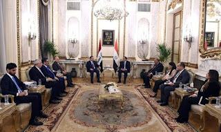 رئيس الوزراء ونظيره العراقي يعقدان جلسة مباحثات موسعة لاستعراض ملفات التعاون ذات الاهتمام المشترك