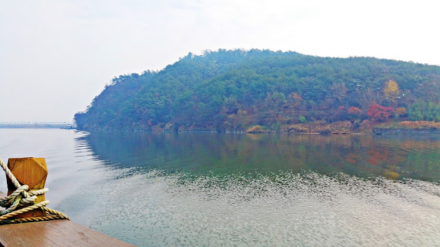 [Buyeo] - Goransa Temple (고란사) and Baengmagang River Tour (백마강 유람선)