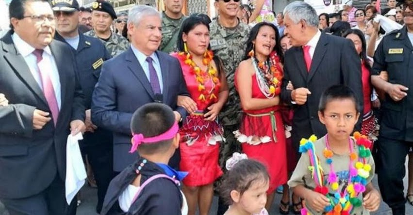 AGENDA BICENTENARIO: Jefe de Gabinete Ministerial participa de colorido pasacalle en Moyobamba, Capital del Departamento de San Martín