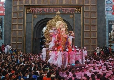 Lalbaugcha Raja 2011 Photos