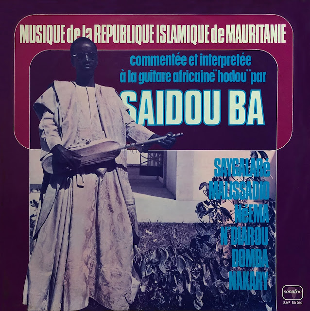 #Mauritanie #Mauritania #griot # Saidou Bâ #Fulani #Peul #Pulaar #hoddu lute #luth hodou #Traditional music #world music #African music #musique traditionnelle #musique africaine #musique du monde #légendes #épopées #culture #vinyl #Music Republic #Mauritanian #Mauritanien #contes #storyteller #oral tradition #culture orale