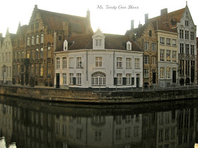 Bruges, Belgium ---  Ms. Toody Goo Shoes