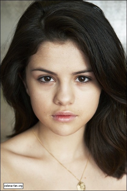 selena gomez photoshoot seventeen