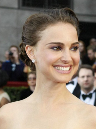 natalie portman hair 2011. natalie portman hair 2011.