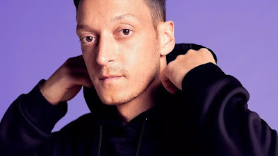 Membuka Kolaborasi dengan Pemain Bola Dunia Selain Mesut Özil