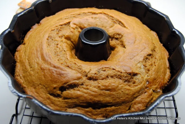 Pumpkin Spice Bundt Cake With Maple Glaze at Miz Helen's Country Cottage