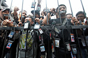 Liput Aksi May Day di Bandung Jurnalis Dianiaya Polisi