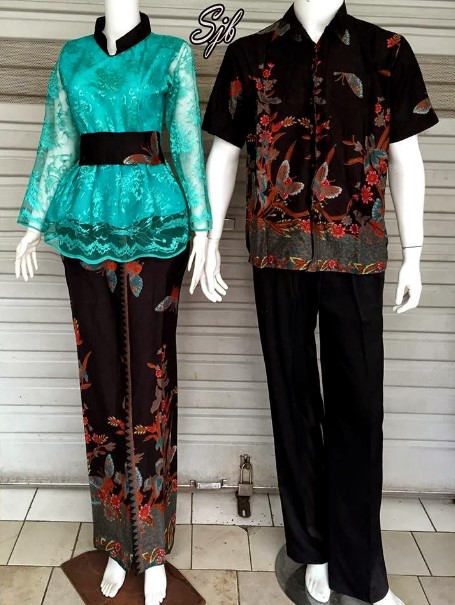 30+ Model Baju Kebaya Batik Couple Modern Terbaru
