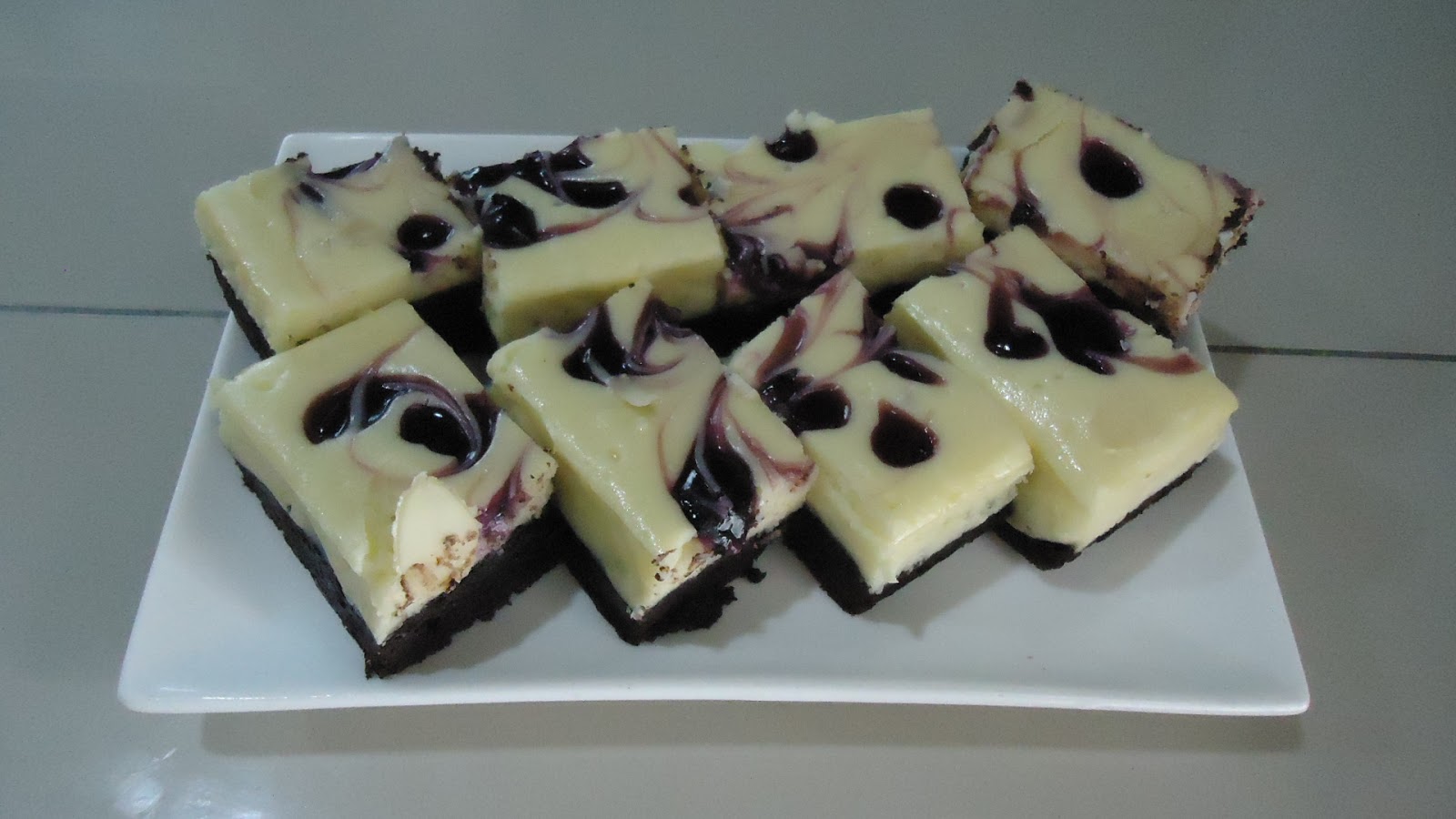 Zara ♥ Baking: BROWNIES BLUEBERRY CHEESE