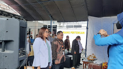 Wakil Bupati Parimo Launching Klinik Fertilitas Indonesia  Sekaligus Resmikan Gedung Baru Rawat Inap RSIA DEFINA