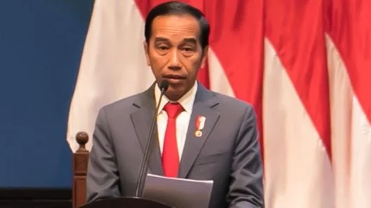 Foto: Jokowi. Tarif Listrik 450 VA Digratiskan 3 Bulan, 900 VA Diskon 50 Persen.