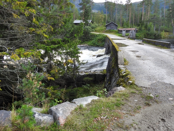 hyttetur vassfaret Aurdalsfjorden Vassfarstien