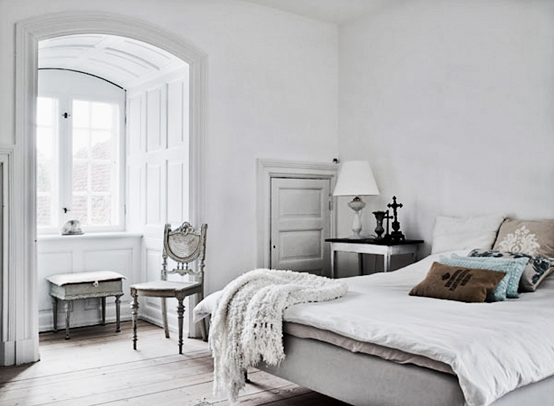 Popular 29+ Beautiful White Bedrooms