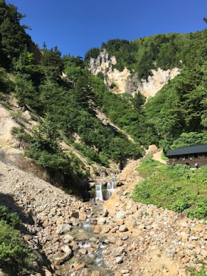 姥湯温泉の周辺