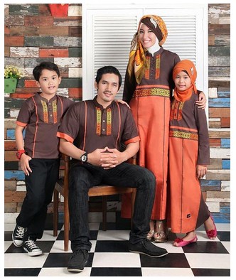 Desain Baju Muslim Modern Terbaru Keluarga untuk Persiapan 