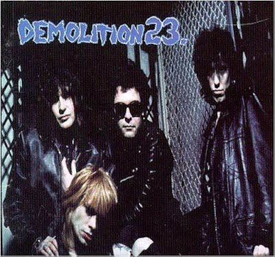 Crítica: Demolition 23 - "Demolition 23"
