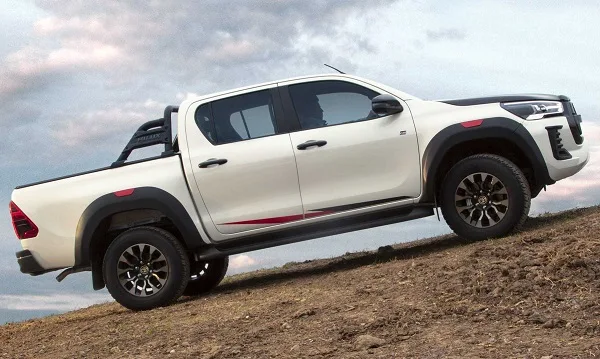 Toyota Hilux GR-Sport 2022