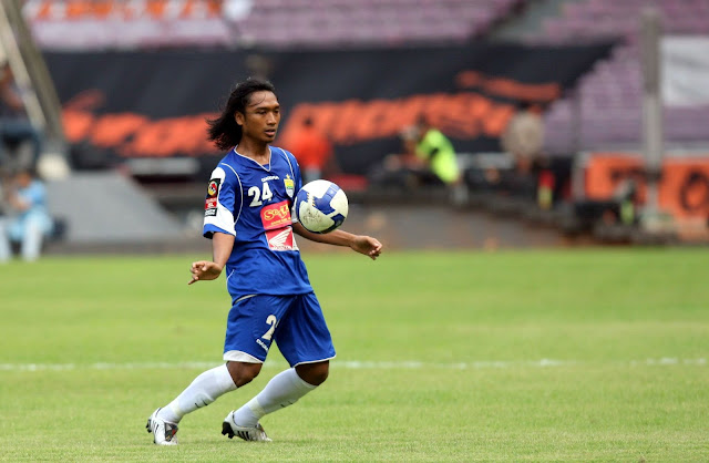 Hariono Retires at Persib