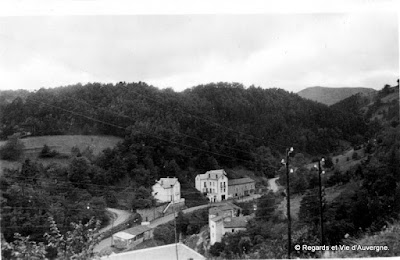 Photo ancienne d'Auvergne : lieux divers.