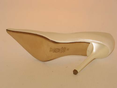 wedding shoes ivory Modern Ivory High Heels Wedding Shoes by Ghigo
