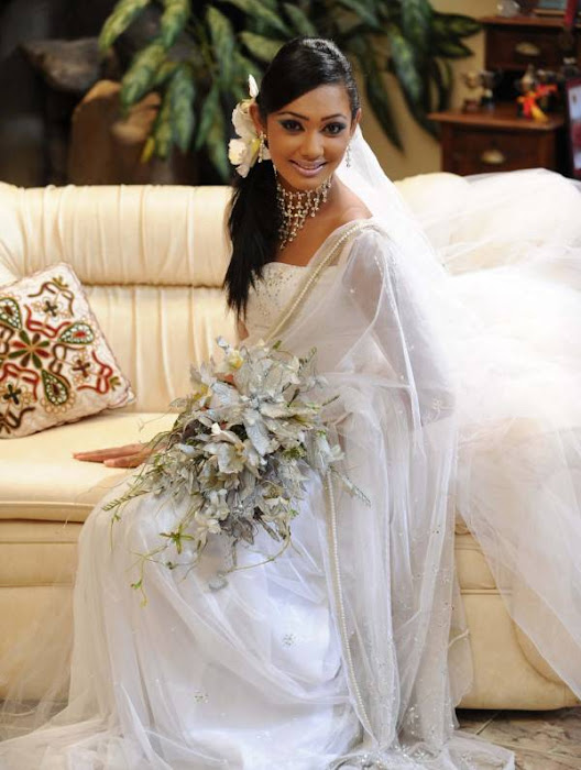 yureni noshika in sri lankan country bridal dress photo gallery