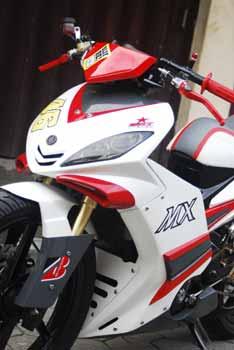 Modifikasi Motor Jupiter MX 135LC "Mirip Motor Balap"