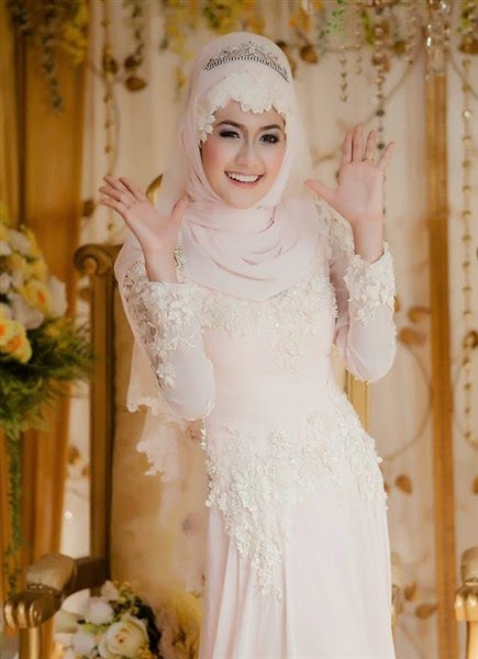 Contoh Baju Gaun Pengantin Muslim Islami Syar i Terbaru 