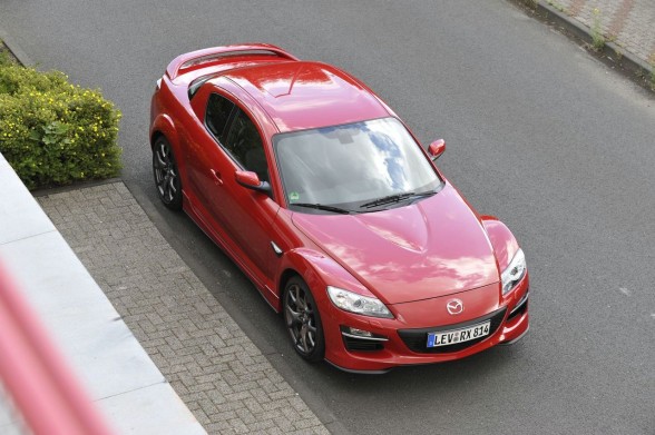 2010 Mazda RX-8 Facelift - Front Side Top Picture
