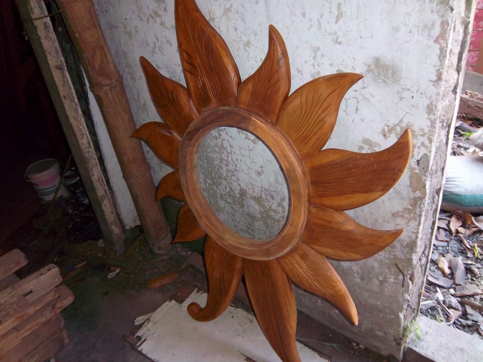 yogyakarta craft cermin  unik model bunga  matahari