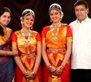 Tanya Ravichandran Family Wife Son Daughter Father Mother Marriage Photos Biography Profile.