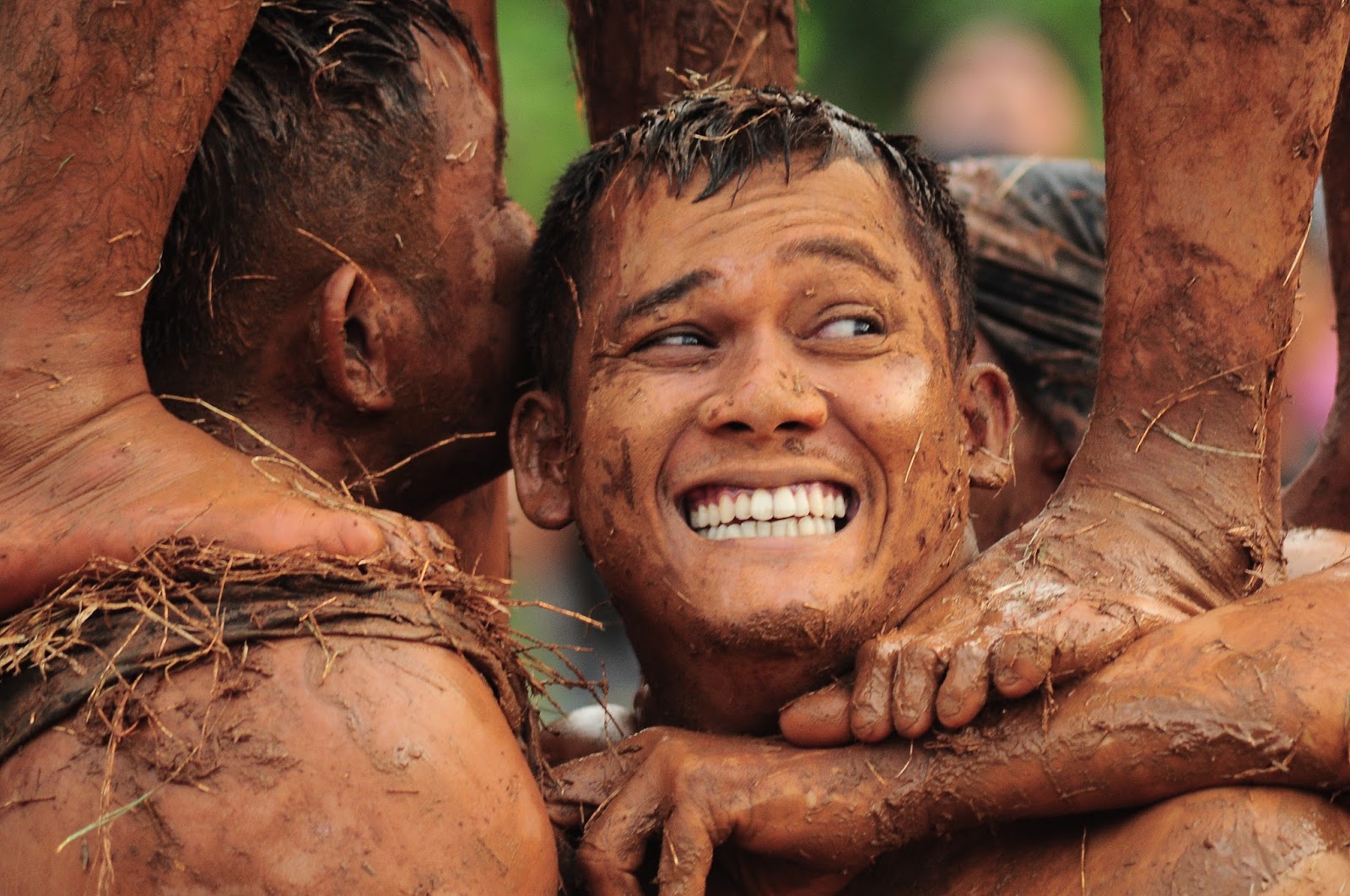 Koleksi Gambar Foto Lucu Panjat Pinang Terbaru 2018 Sapawarga