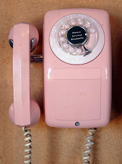 Teléfono rosa