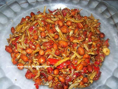 [http://FindWisata.blogspot.com] Makanan Favorit Anda Dirumah, Goreng pedas Ikan Teri, Kentang dan Kacang | Wisata Kuliner