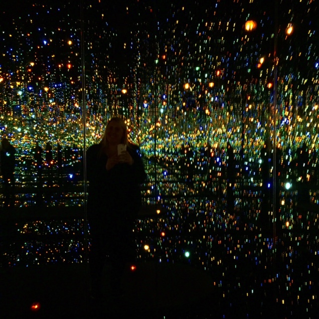 Infinity Mirrored Room at the Broad