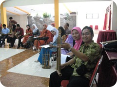 BIMBINGAN TEKNIS BAGI GURU KESENIAN SMPSMA DINAS PENDIDIKAN PROVINSI RIAU DI P4TK SENI DAN BUDAYA YOGYAKARTA TAHUN 2011 7