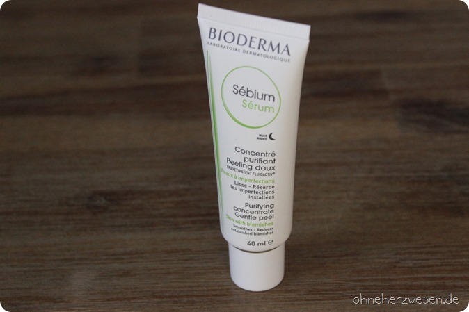 Bioderma Sebium Sébium Serum Nachtpflege für unreine Haut Akne Aknenarben Mitesser Anti Pickel Wirkung Apotheke Porenverkleinerung Poren wie weg