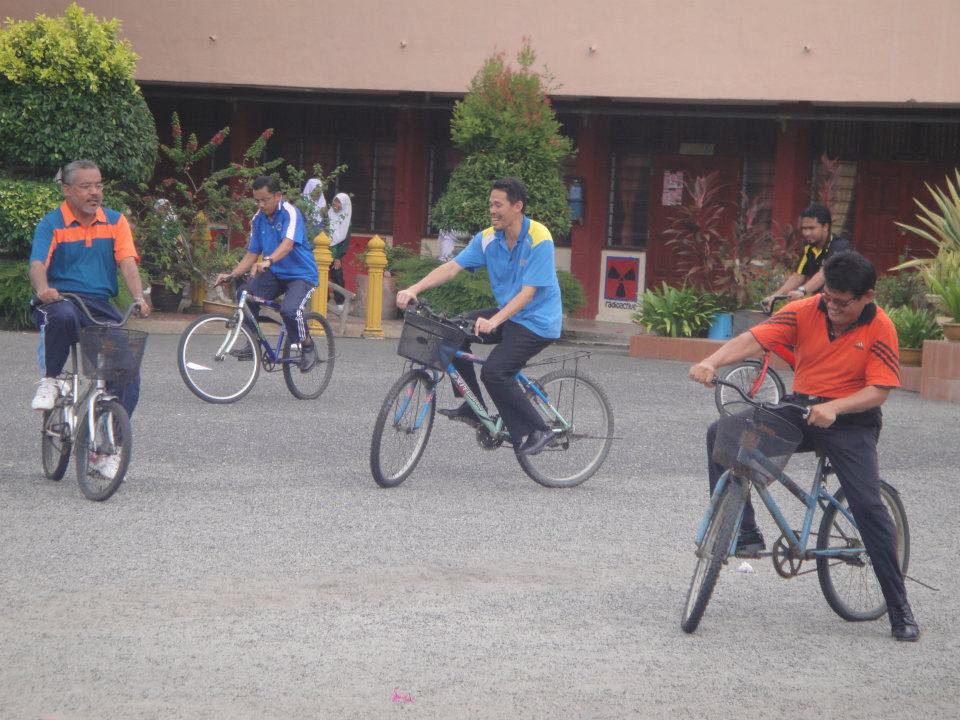 SMK KIJAL: SAMBUTAN HARI GURU PERINGKAT SEKOLAH 2012