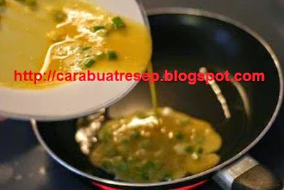  Resep Telur Dadar Padang Tebal Sederhana Spesial Asli Enak CARA MEMBUAT TELUR DADAR PADANG SUPER TEBAL