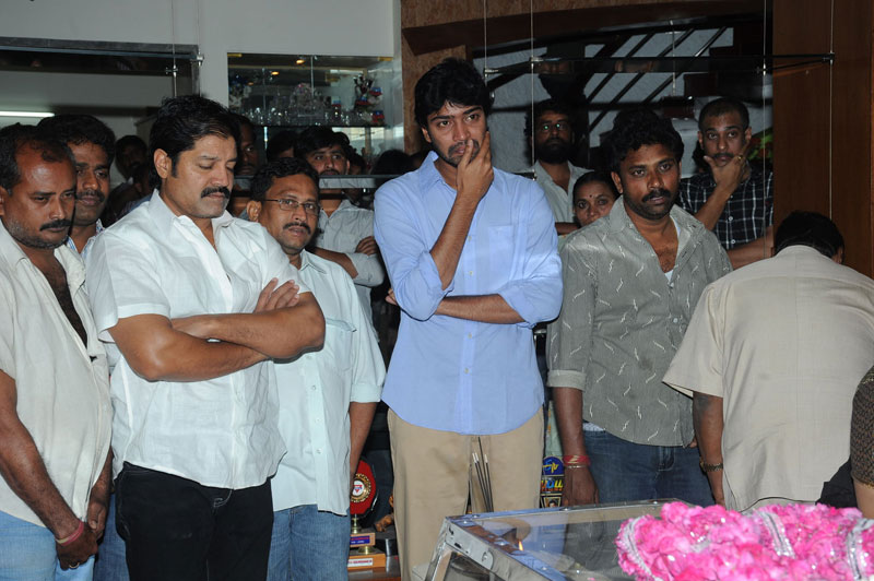 Photos Tollywood Pays Homage To EVV Satyanarayana film pics