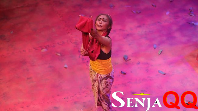 Teater Ronggeng Srintil Tayang Streaming Akhir Pekan