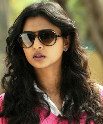 Radhika Apte latest pics