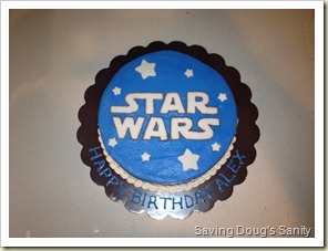 Star Wars Cake www.savingdougssanity.blogspot.com