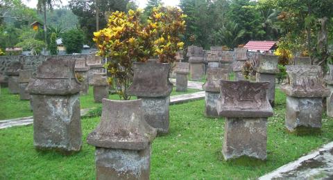 Waruga Kuburan Nenek Moyang Orang Minahasa Hari ini 