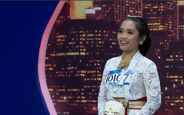 Biografi Profil Biodata Woro Mustiko Siwi Peserta Indonesian Idol 2021