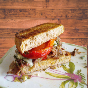 Slow cooker pulled pork with root beer