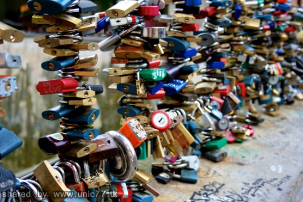 love_locks_640_12.jpg (600×400)