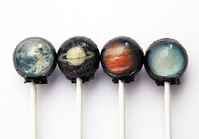 {Kids} Solar system hard candy lollypops 