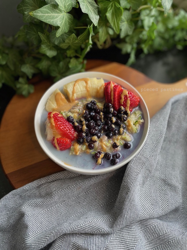 Berry Zucchini Oats aka Zoats