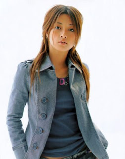 Tomiko Van